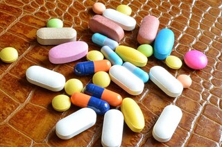 Prawo farmaceutyczne a sejfy na lekarstwa – co warto wiedzieć? 